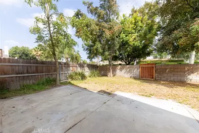 1204 W Victoria Street, Rialto, CA 92376 - Photo 30