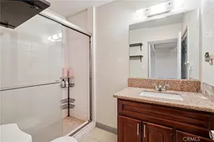 1211 E Leigh Ct, Long Beach, CA 90806 - Photo 30