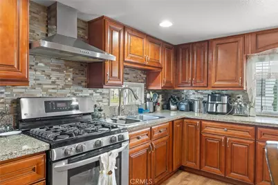 2865 W Rialto Avenue #17, Rialto, CA 92376 - Photo 4