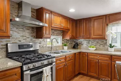 2865 W Rialto Avenue #17, Rialto, CA 92376 - Photo 6