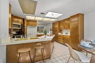 562 E Allen Ave, San Dimas, CA 91773 - Photo 14