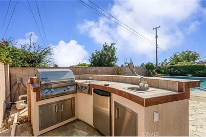 562 E Allen Avenue, San Dimas, CA 91773 - Photo 6