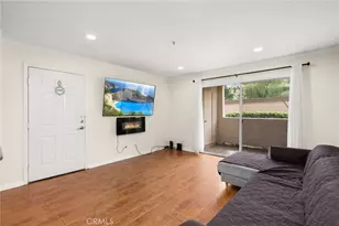 1020 La Terraza Cir, Riverside, CA 92879 - Photo 2