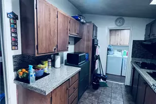 250 N Linden Ave, Rialto, CA 92376 - Photo 12