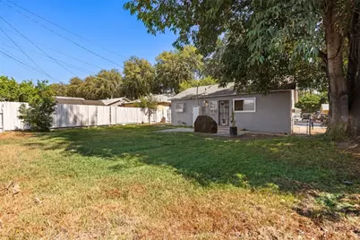 2386 Roxbury Dr, San Bernardino, CA 92404 - Photo 14