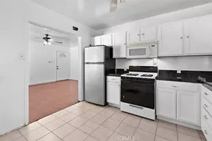 2386 Roxbury Dr, San Bernardino, CA 92404 - Photo 6