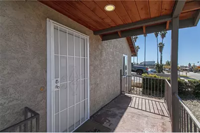 12049 California, Yucaipa, CA 92399 - Photo 4