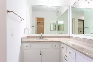 26129 McBean Pkwy, Valencia, CA 91355 - Photo 24