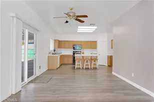 13446 Dover Ln, Victorville, CA 92392 - Photo 8
