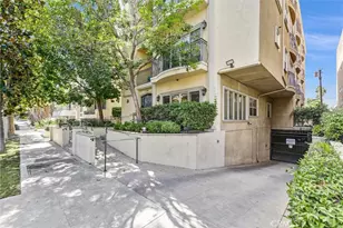 1741 S Bentley Ave, Los Angeles, CA 90025 - Photo 30