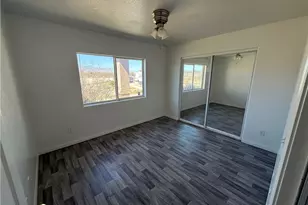 12911 Corton, Phelan, CA 92371 - Photo 14