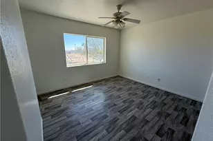 12911 Corton, Phelan, CA 92371 - Photo 16