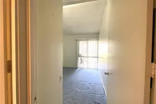 13180 Nassau Dr, Seal Beach, CA 90740 - Photo 32