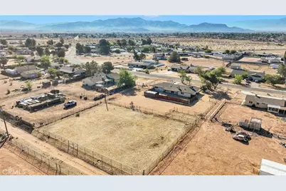 15130 Flathead, Apple Valley, CA 92307 - Photo 36