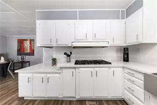 22899 Byron Rd, Crestline, CA 92325 - Photo 16