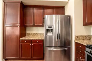 630 W 1st St, Claremont, CA 91711 - Photo 10