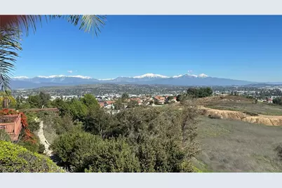 2048 Calle Bogota, Rowland Heights, CA 91748 - Photo 44