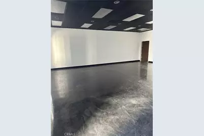 21065 Bear Valley #5/6, Apple Valley, CA 92308 - Photo 4