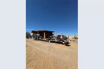 1990 1990 Bourbon, Landers, CA 92285 - Photo 2