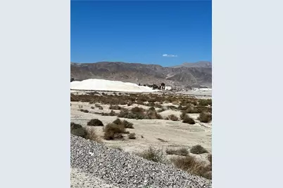 13776 Benton Street, Trona, CA 93562 - Photo 48