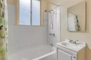 844 W Martin Luther King Jr Blvd, Los Angeles, CA 90037 - Photo 8