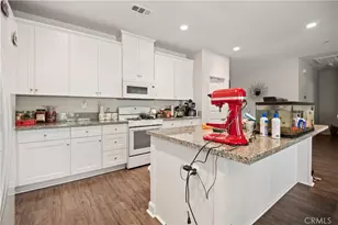 2219 2219 Albatross Way, San Jacinto, CA 92582 - Photo 8