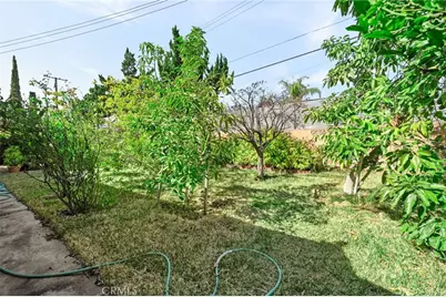 327 Flaxton, Pomona, CA 91767 - Photo 20