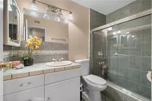 327 Flaxton, Pomona, CA 91767 - Photo 14