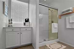 422 W Rte 66, Glendora, CA 91740 - Photo 18