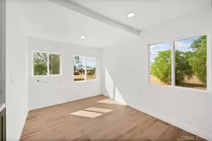 28750 Warren Rd, Hemet, CA 92545 - Photo 12