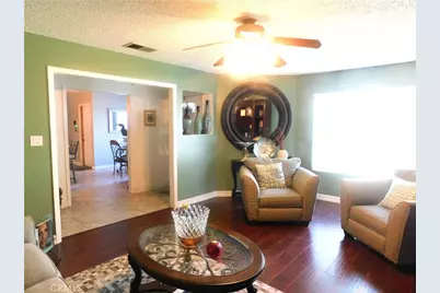 8801 Hickory Drive, California City, CA 93505 - Photo 4