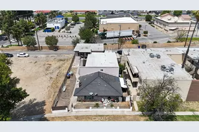 264 W Jackson Street, Rialto, CA 92376 - Photo 28