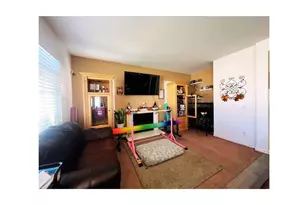 2610 W Via San Carlos, San Bernardino, CA 92410 - Photo 8