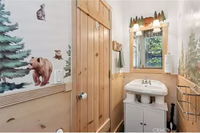 277 Grizzly Road, Lake Arrowhead, CA 92317 - Photo 12