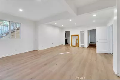 1925 Berkeley, Echo Park, CA 90026 - Photo 10