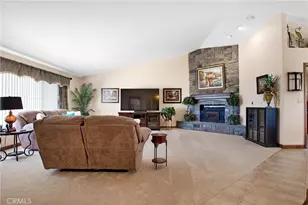 9275 Rattlesnake Rd, Phelan, CA 92371 - Photo 12