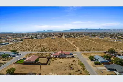 9238 9238 Nipa, California City, CA 93505 - Photo 2