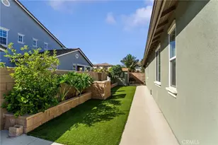 8238 Gamebird St, Eastvale, CA 92880 - Photo 32