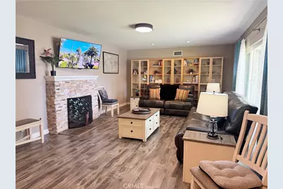 1234 N Laurel, Upland, CA 91786 - Photo 2