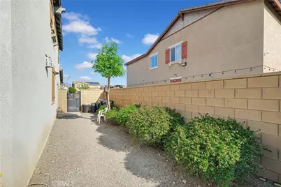 15457 Red Pepper Place, Fontana, CA 92336 - Photo 42