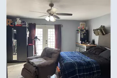 218 W Gardner, Long Beach, CA 90805 - Photo 20