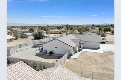 11515 Tamarisk Avenue, Hesperia, CA 92345 - Photo 10