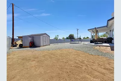 11515 Tamarisk Avenue, Hesperia, CA 92345 - Photo 16