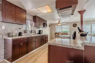 9340 Foothill Pl, Rancho Cucamonga, CA 91730 - Photo 6