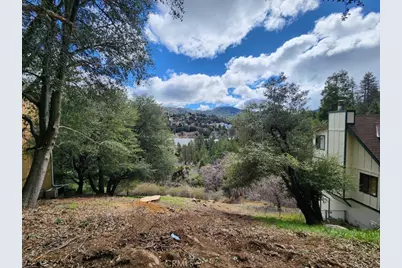 287 E Zermatt, Crestline, CA 92325 - Photo 2