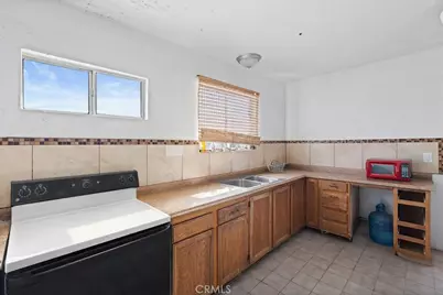 83415 Amboy Road, 29 Palms MCB, CA 92277 - Photo 10