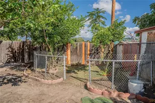 24790 Monterey, San Bernardino, CA 92410 - Photo 26