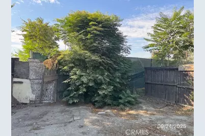 885 San Jacinto, San Bernardino, CA 92408 - Photo 4