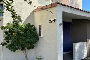 2521 N Whitewater Club, Palm Springs, CA 92262 - Photo 2