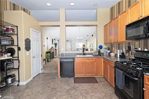 10990 Windcrest, Adelanto, CA 92301 - Photo 12